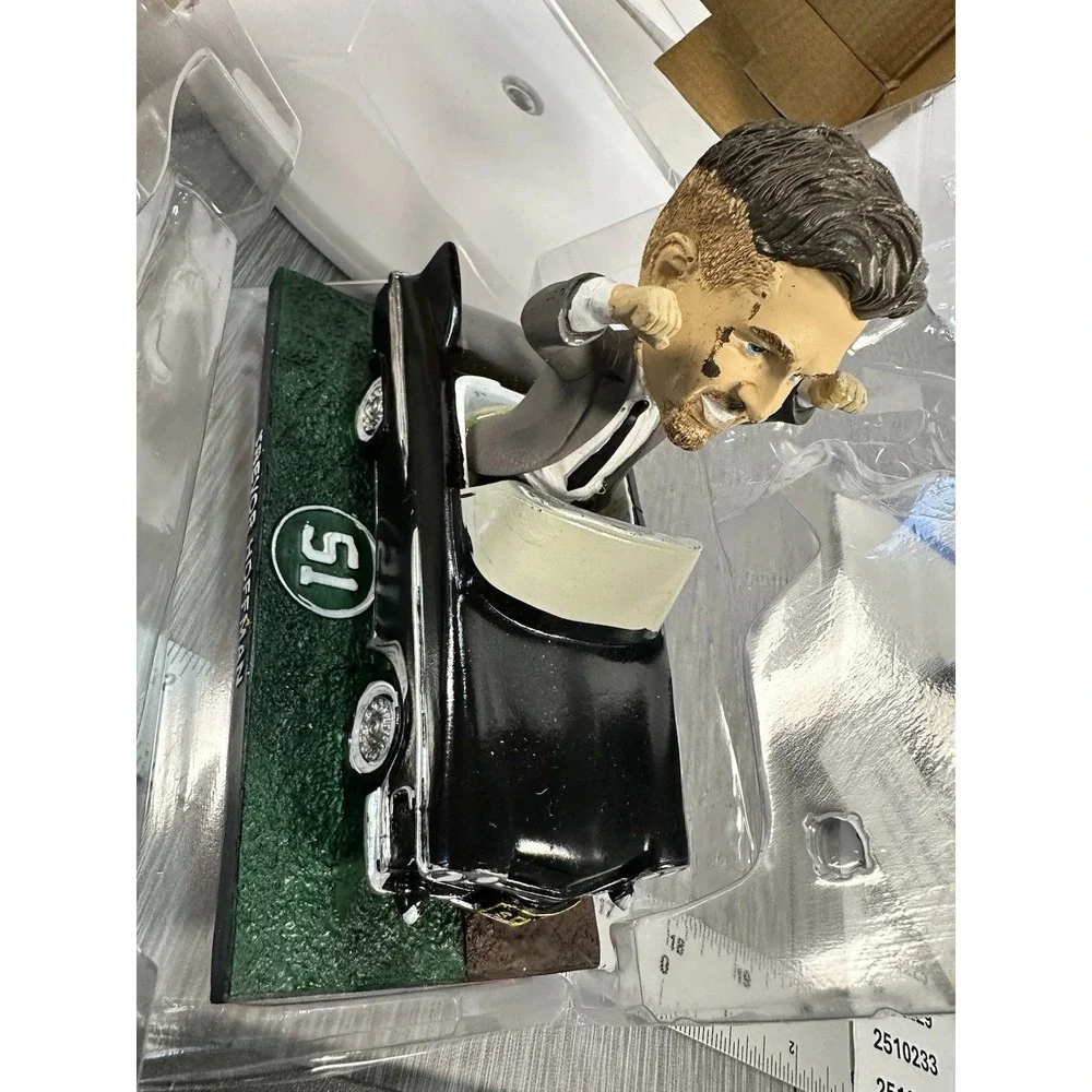 Trevor Hoffman San Diego Padres MLB 2018 SGA Bobblehead NIB #51 Retirement W/tic